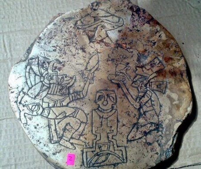 Файл:Правительство Мексики раскрыло древние артефакты контактов с НЛО - Я так вижу - медиаплатформа МирТесен18.jpeg