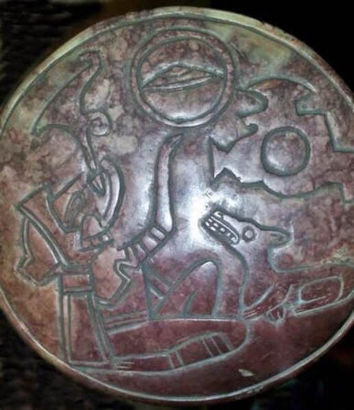 Файл:Правительство Мексики раскрыло древние артефакты контактов с НЛО - Я так вижу - медиаплатформа МирТесен31.jpeg